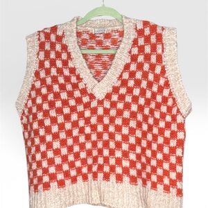 Stylish V-Neck Sweater in Red and Cream